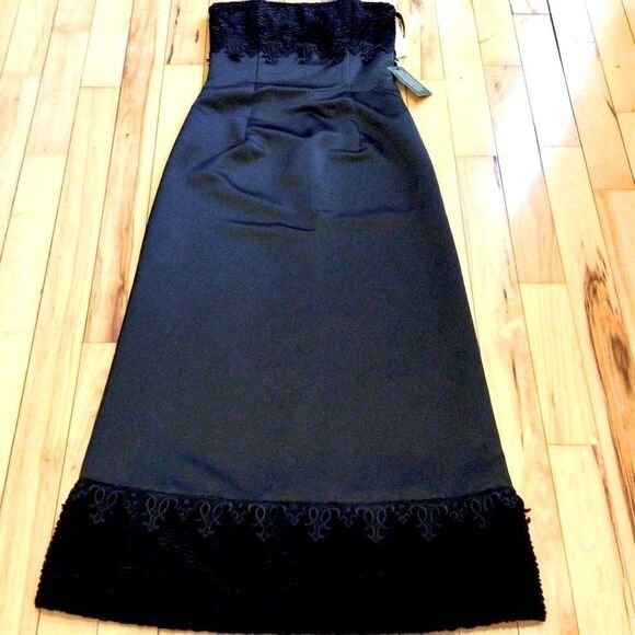 JESSICA McCLINTOCK MIDNIGHT BLACK STRAPLESS VELVET TRIM GOWN 10 NWT - Picture 5 of 16